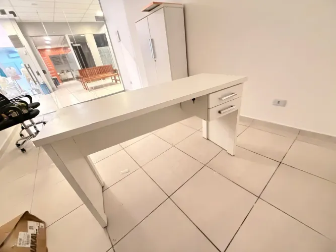 Mesa para escritório