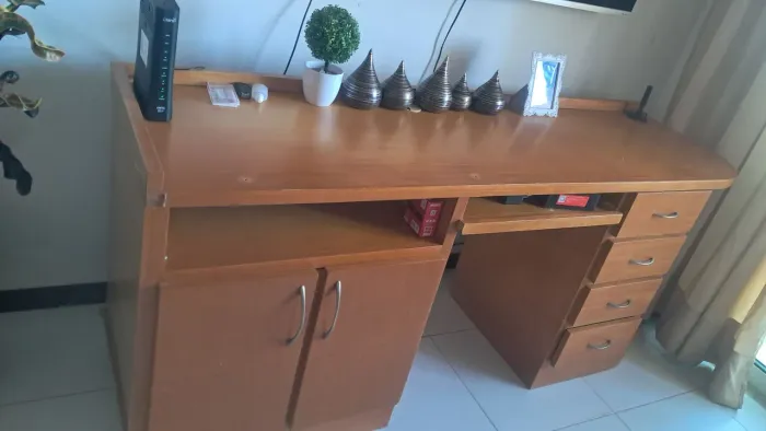 Vendo Rack aparador de madeira