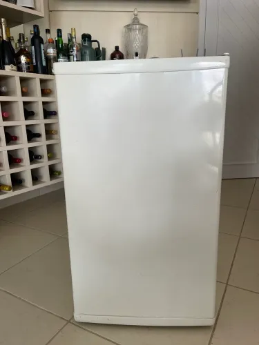 Frigobar Consul RU12D Usado - Excelente estado - Funciona perfeitamente