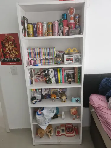 Estante linda excelente