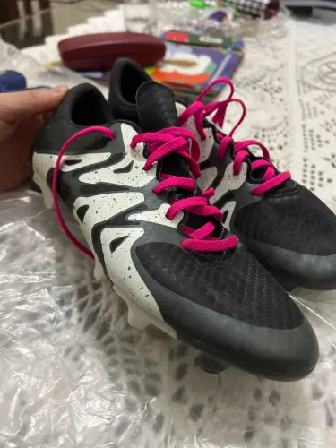 Chuteira Adidas 37 ?usada 1x?