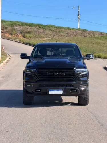 Ram 1500 Limited Night Edition 5.7 4X4 Aut. 2024