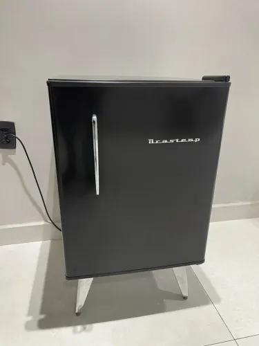 Frigobar Brastemp novo