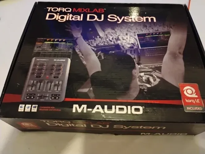 Controladora M Audio X Session Pro 