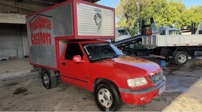 Chevrolet S10 Pick-up Luxe 2.5 Diesel Turbo 2000