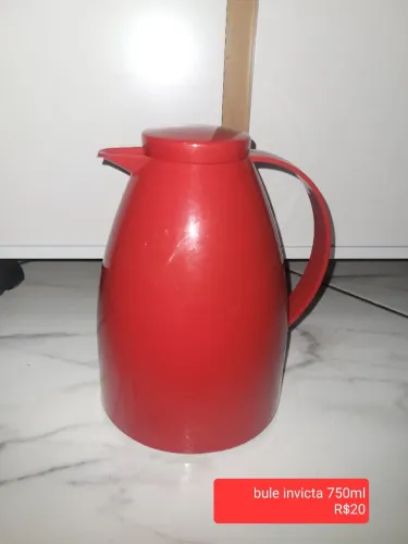 Bule invicta vermelho 750ml