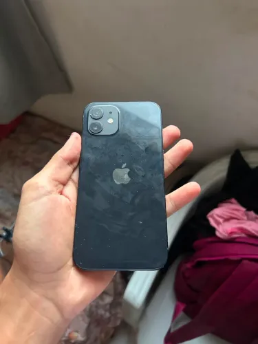 iPhone 12 1,200