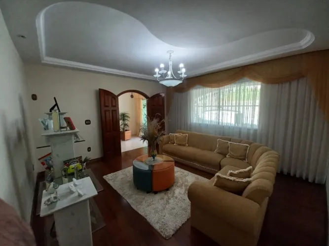 Casa com 3 dormitórios à venda, 237 m² por R$ 650.000,00 - Centro - São Gonçalo/RJ