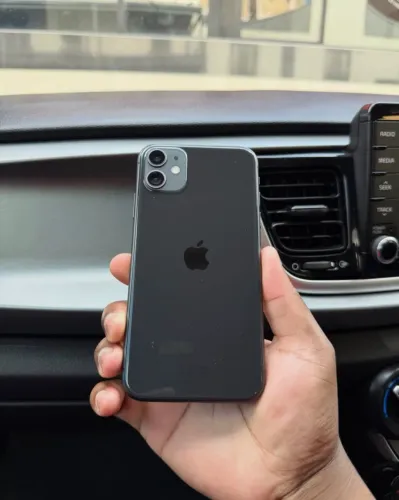 iPhone 11 64GB TODO ORIGINAL ( vender hoje )