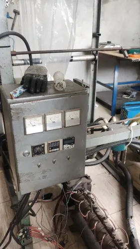 Fábrica de fazer sacola 