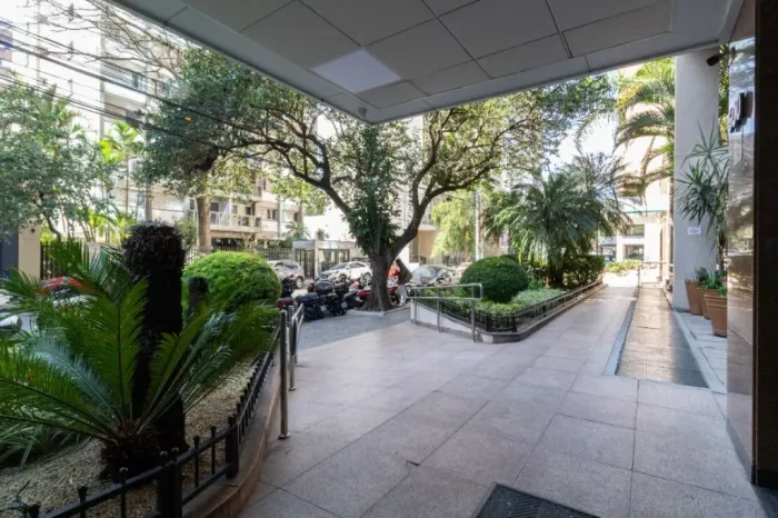 Loja à venda, 52 m² por R$ 650. - Moema - São Paulo/SP