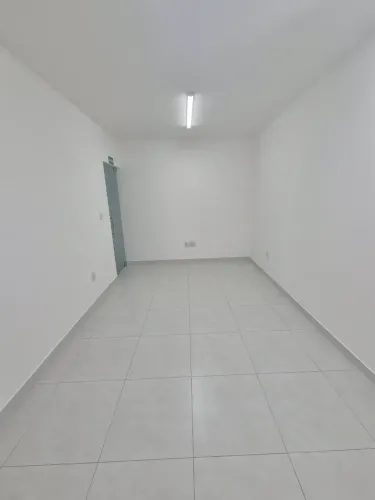Casa para aluguel possui 20 metros quadrados em Vila Boaventura - Jundiaí - São Paulo