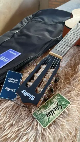 Guitalele shelby GK6M elétrico usado uma vez Aceito trocas