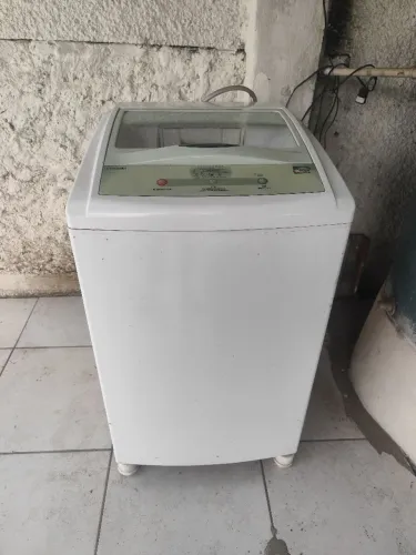 Máquina de lavar Brastemp com defeito