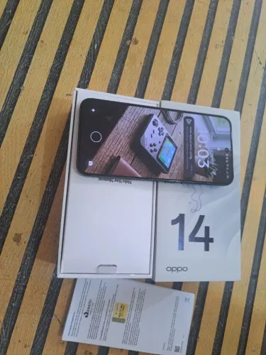 Celular Oppo reno 14f 5g, 256gb, aprova d'água, com nota fiscal, sem nenhum defeito?
