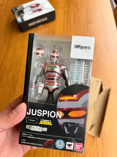 Jaspion sh figuarts (juspion) 