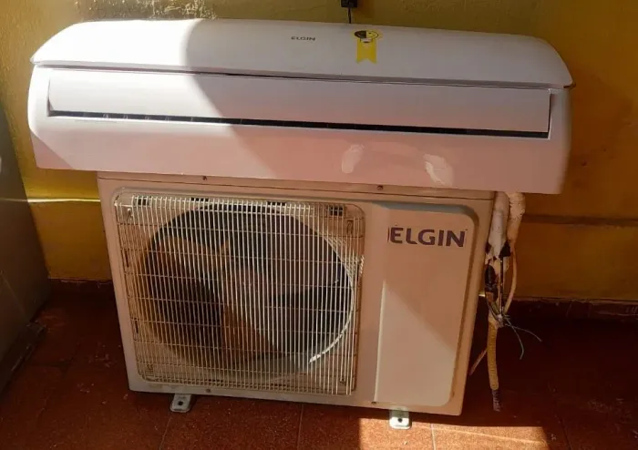 Ar Condicionado Split Elgin 24.000 BTUs (Convencional) - Excelente Estado
