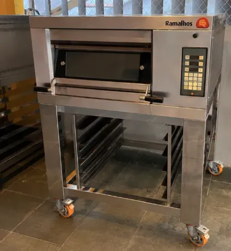 Forno lastro Ramalhos - em ótimo estado