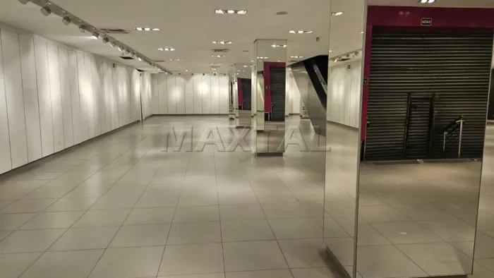 Ponto Comercial Amplo com Elevador e Escada Rolante 3 Pavimentos | Zona Norte