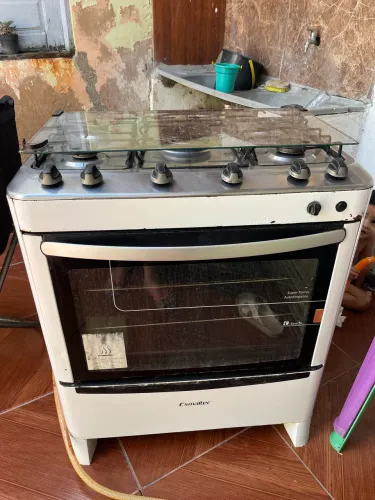 Vende-se esse fogão 5 bocas