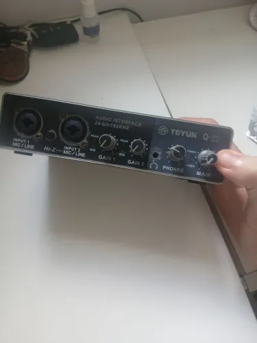 Interface de audio teyun q22