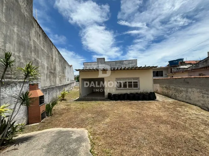 Casa com 2 dormitórios à venda, 110 m² por R$ 380.000,00 - Célula Mater - Cabo Frio/RJ