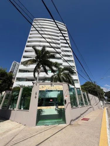 Excelente apartamento no Green Plaza - 55m2 com 2/4 sendo 1 suite
