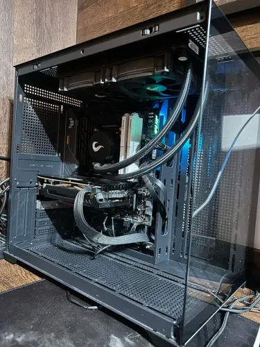 PC GAMER i3 12100f 32GB Ram RTX