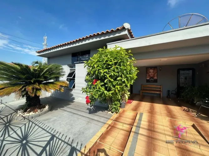 Casa com 4 dormitórios à venda, 173 m² por R$ 550.000,00 - Jardim Coloninha Cláudia - Leme