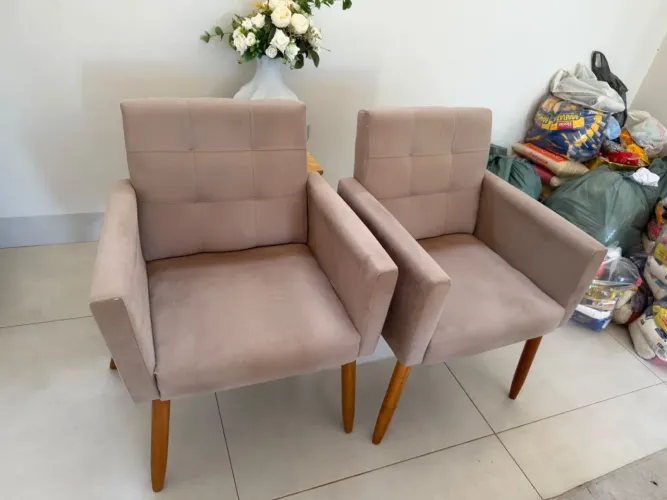 VENDO POLTRONAS