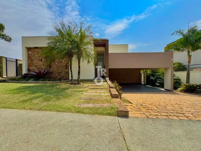 Casa à Venda com 5 Suítes e 398 m² no Bosque do Horto Jundiaí/SP