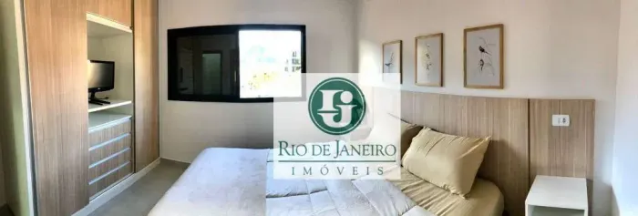 Apartamento com 2 dormitórios à venda, 61 m² por R$ 590.000,00 - Centro - Poços de Caldas/