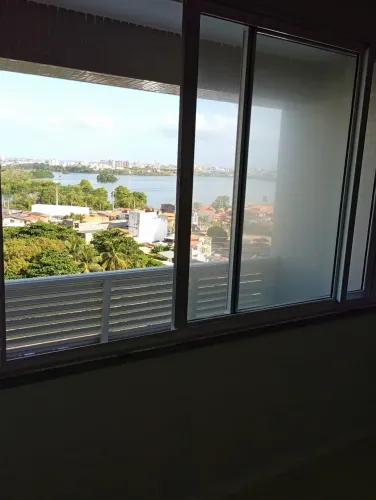 ALUGO SALA COMERCIAL HOLANDESES