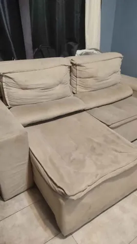 Sofá reclinável usado de dois lugares