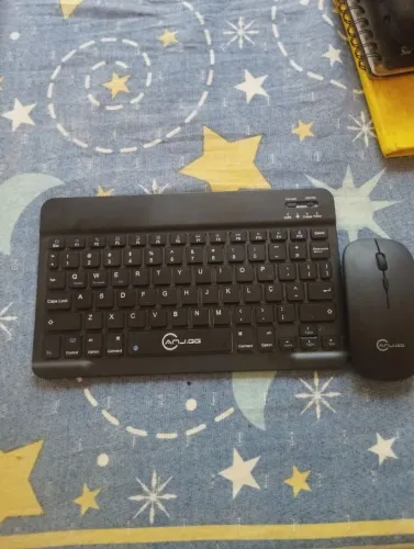 Kit Teclado e Mouse Sem Fio Gamer - R$ 40
