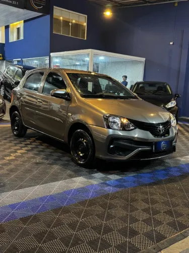 Toyota Etios X 1.3 Flex 16V 5P Mec. 2020