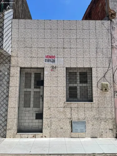Casa para Locação em Fortaleza, Jacarecanga, 2 dormitórios, 1 banheiro