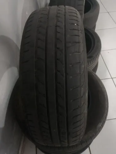 Pneus 195/65/15