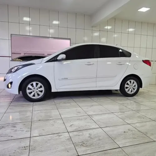 Hyundai HB20 Comf./c.plus/c.style 1.0 Flex 12V 2015