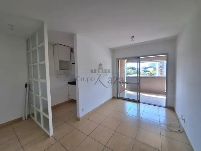 Apartamento - Campo Belo - 2 Dormitórios - 80m².