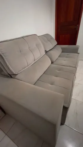 Sofá Retrátil e Reclinável 3 Lugares Bege