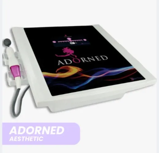 Adorned - Ninfoplastia
