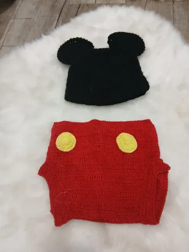 Fantasia de Crochê michey Menino de 3 a 6 Meses.