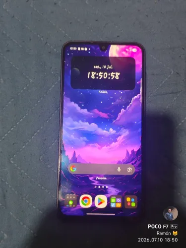 Celular Samsung A16 semi novo