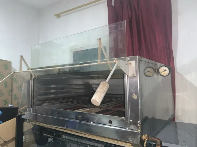 Forno assador 4 queimadores 