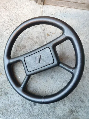 Volante Fiat Uno 1.5r 1.6r mpi - Perfeito Estado