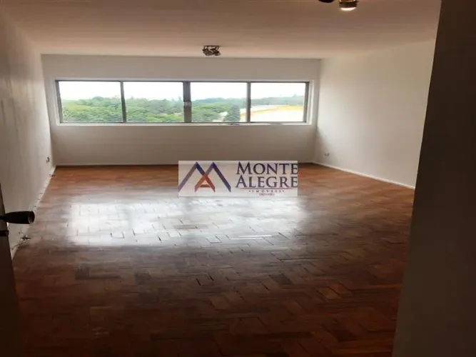 Apartamento para Alugar em Santo Amaro com 105 m² e 3 dormitórios/quartos disponíveis