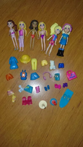 Bonecas Poly e acessórios