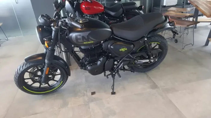 *Royal Enfield Hunter 350 2027 Tarlé 21- *