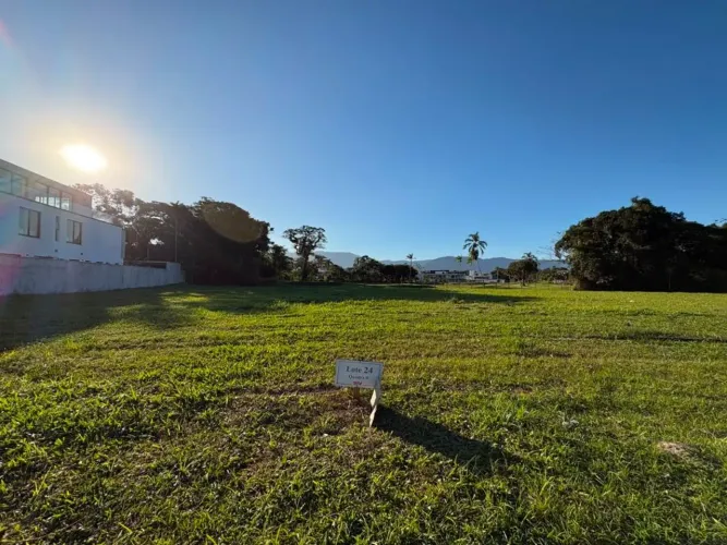 Terreno à venda, 956 m² por R$ 8.500.000,00 - Riviera - Bertioga/SP